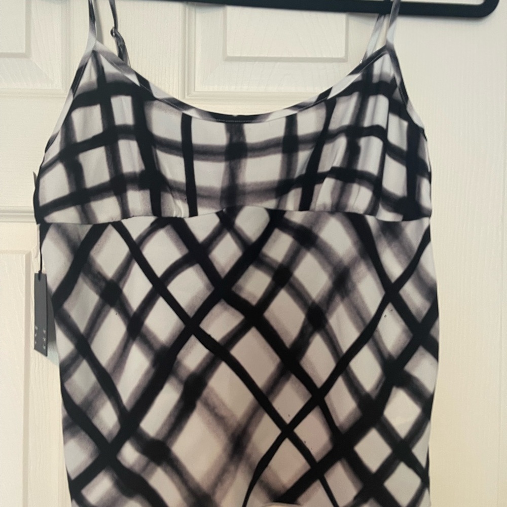 Wilfred Black and White Graphic Fitted Camisole